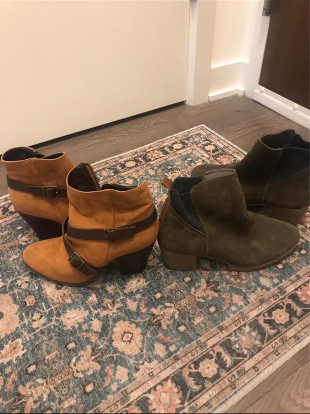 Size 9 boot bundle